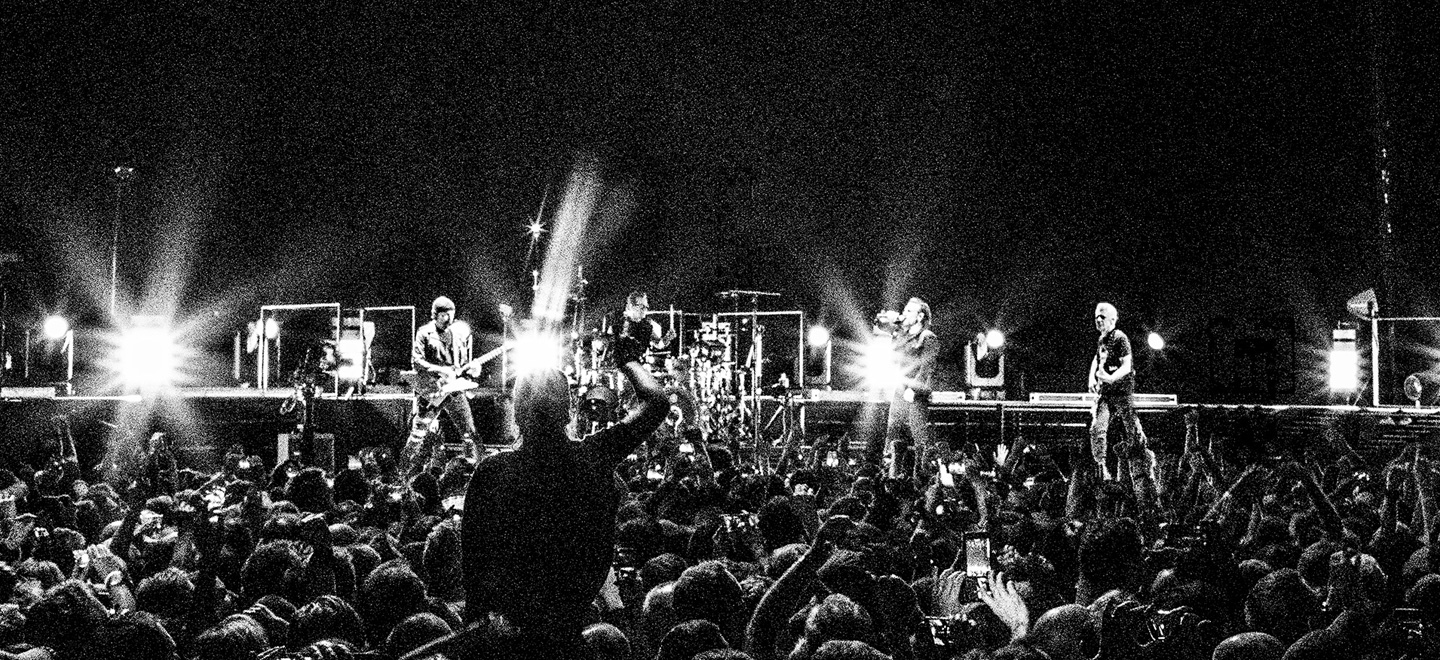 U2 > Home