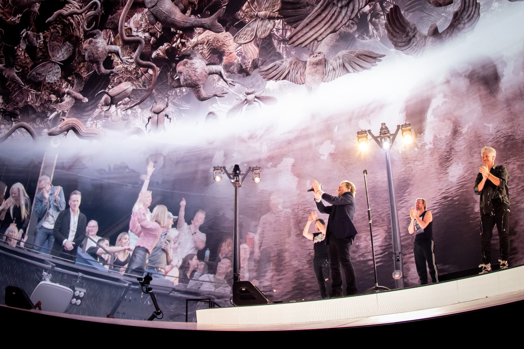 U2 > News > Larry Mullen Jr in The House